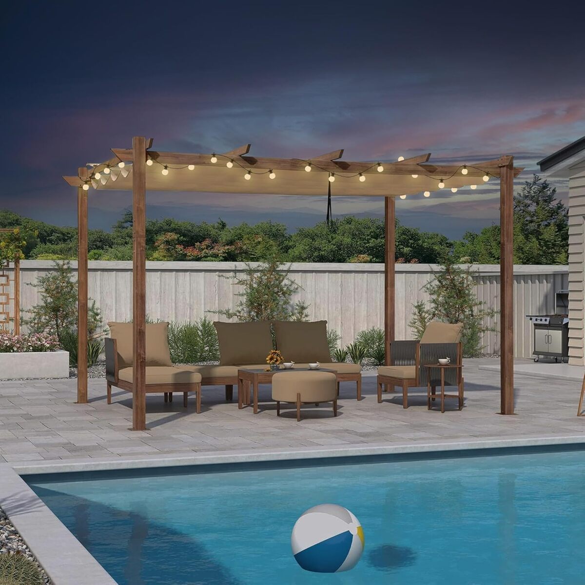 Test de la pergola aluminium Purple Leaf avec guirlandes lumineuses