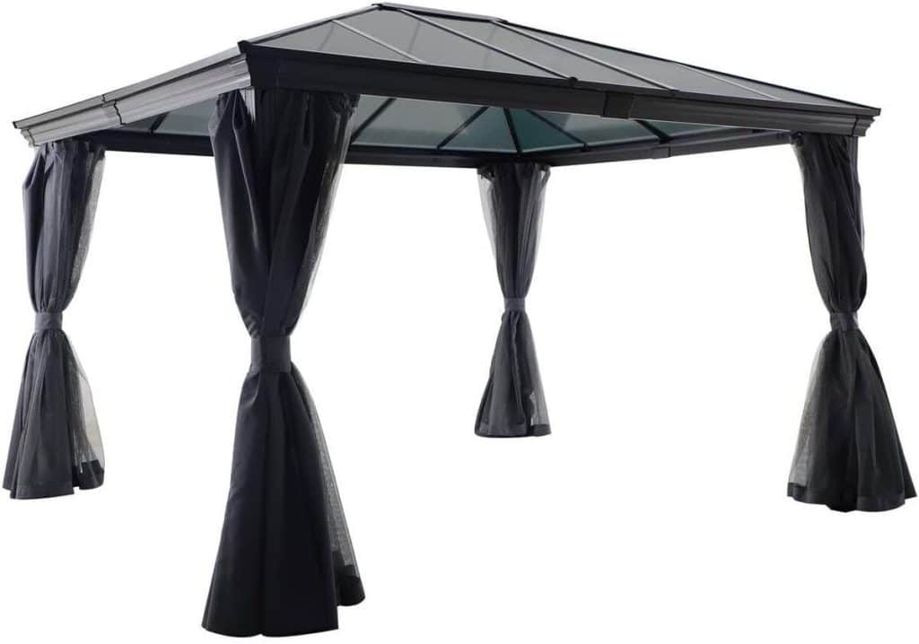 Test de la tonnelle Belize Hespéride : élégance et robustesse pour votre terrasse