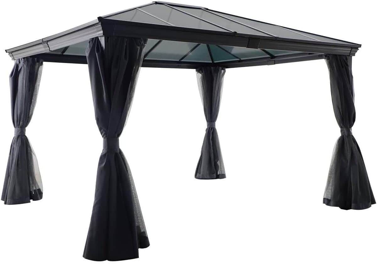 Test de la tonnelle Belize Hespéride : élégance et robustesse pour votre terrasse