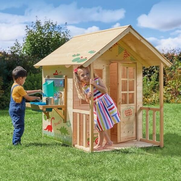Découvrez l'un des meilleurs chalets pour enfants avec la maisonnette TP Toys Prairie. Un test complet de sa cuisine équipée et de son charme irrésistible pour des heures de jeu garanties.