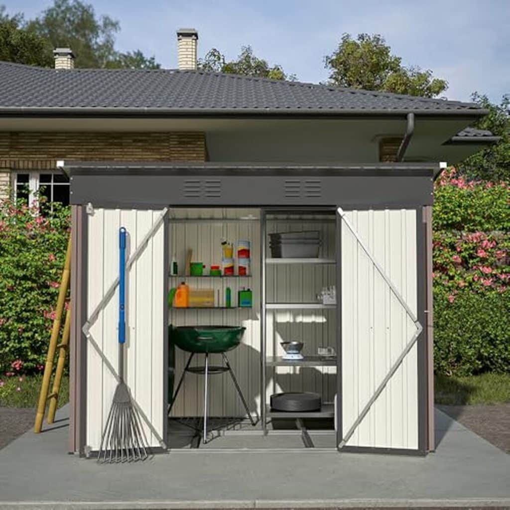 Test de l'abri de jardin en métal KOMHTOM 8x4 FT avec fondations et serrure