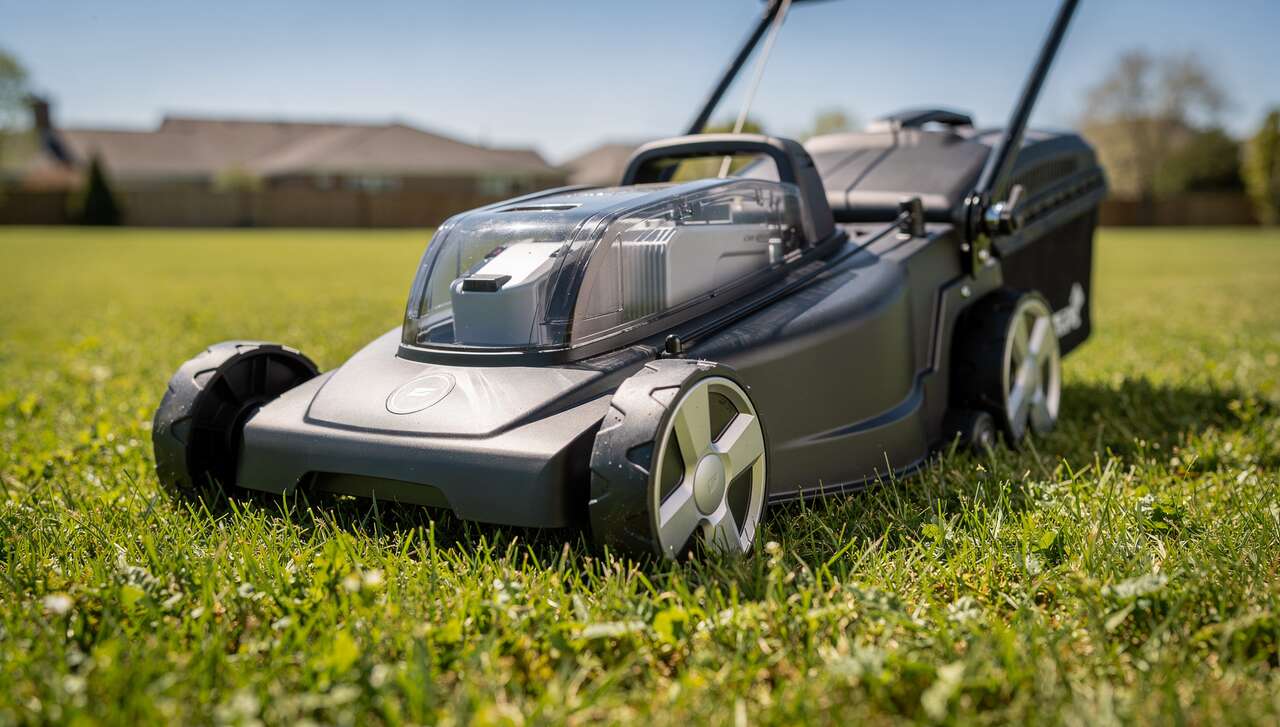 Tondeuses à batterie : liberté sans fil
